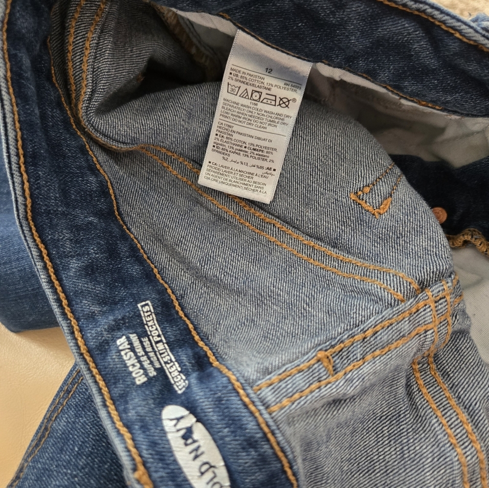 Button Fly Jeans - Picture 4 of 4
